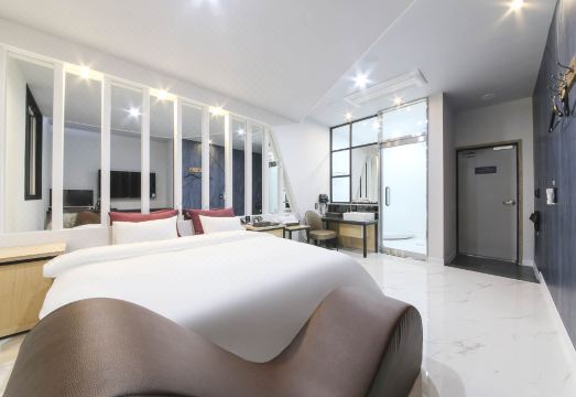 목포 궁 무인호텔