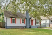 7 Mi to Dtwn Atlanta: Family Home w/ Large Yard! - 3-Star