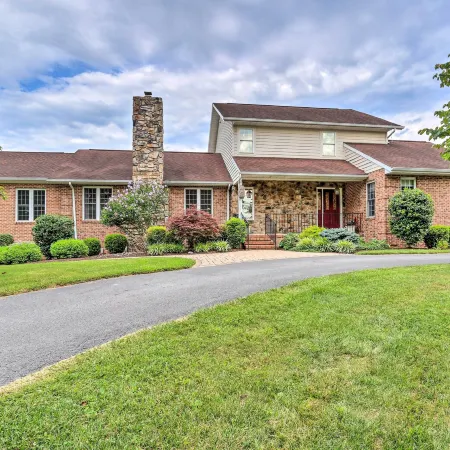 Charles Town Home w/ Private Pool & Hot Tub