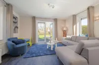 Villa Near North Sea Beach Hotels in Kamperland