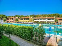 Bright apartment with pool near the sea - 수영장