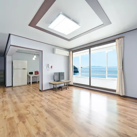 Daebudo Sunset Pension