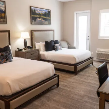 Huff House Inn and Cabins