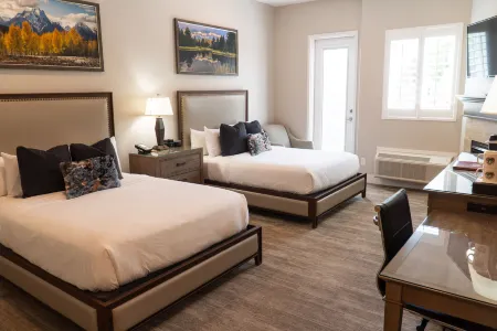 Huff House Inn and Cabins