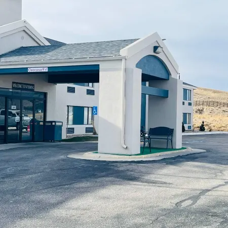 AmericInn by Wyndham Rawlins