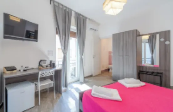 Cavour Rooms