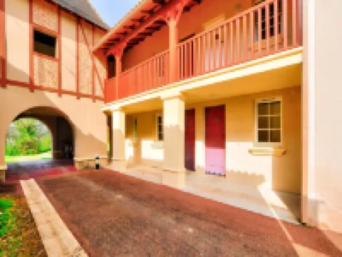 Apartment in Monflanquin by Scenic Lake