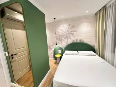 The Golden Luxury Downtown One فنادق في 