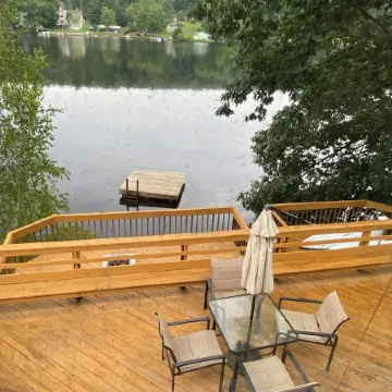 Serene 2-bedroom, 2-bath lakefront retreat on scenic Staffordville Lake