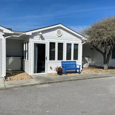 Sound Escape, Sound Side Studio Condo in Emerald Isle