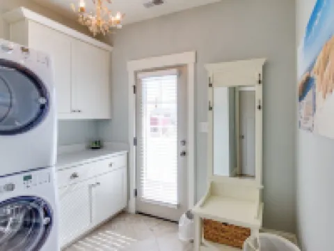 410B the King Neptune House