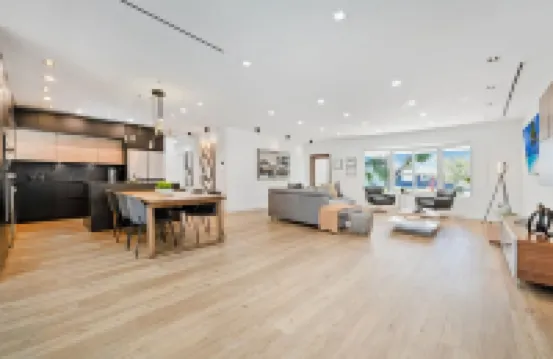 Miami Luxe Paradise /Heated Pool/ Mini Golf/ Playground/ Pool Table/ BBQ