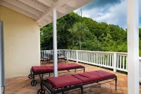 The Breeze - 4-Star