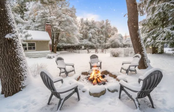 舒適的冬季度假屋，距離紐約市一小時，附近有小徑