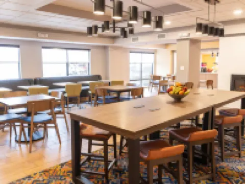 Hampton Inn Williamsport-Downtown Hotels in Williamsport