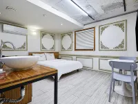 Hotel Yaja Sinlim Sillim Station 周辺のホテル