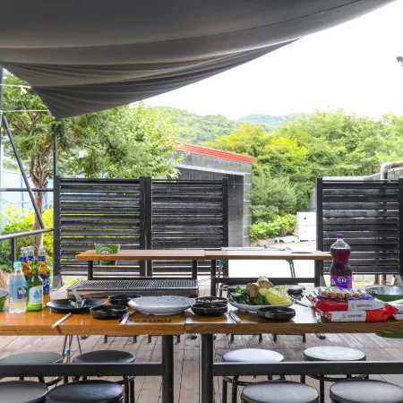 Yangju Hillhouse Hotel