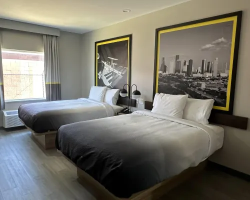 Super 8 by Wyndham Baytown Hotels in Baytown