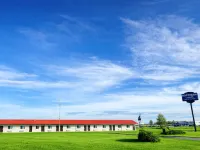 Northern Lights Inn & Suites Hotels in Valleyview