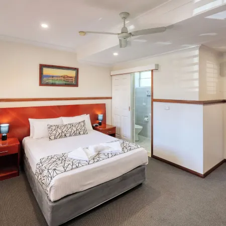 Across Country Motor Inn