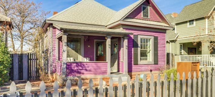 Deck & Home Office: Walkable Albuquerque Home Hotels in Albuquerque