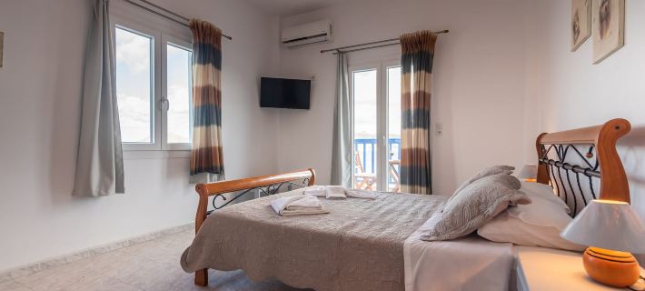Polyegos View Hotel di Milos