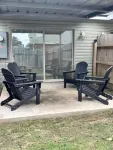 Oaks Cottages Modern 2BR Retreat