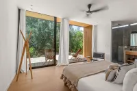 Hotel Cuatro Cuatros