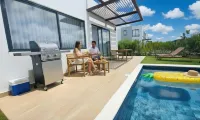 Villa Moderna con Piscina Privada en Vistacana - فلل
