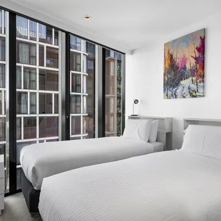 Harbour View Apartment With Pool & Gym