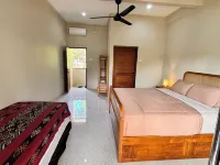 Trawangan Oasis Hotels near Masjid Agung Baiturrahman
