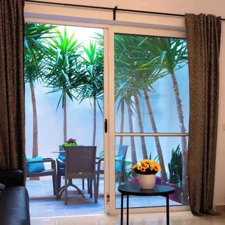 Tranquil 2 Bedroom Cityscape Apartments