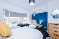 Spacious 3-bed Ideal for Long-term Business - Homestays