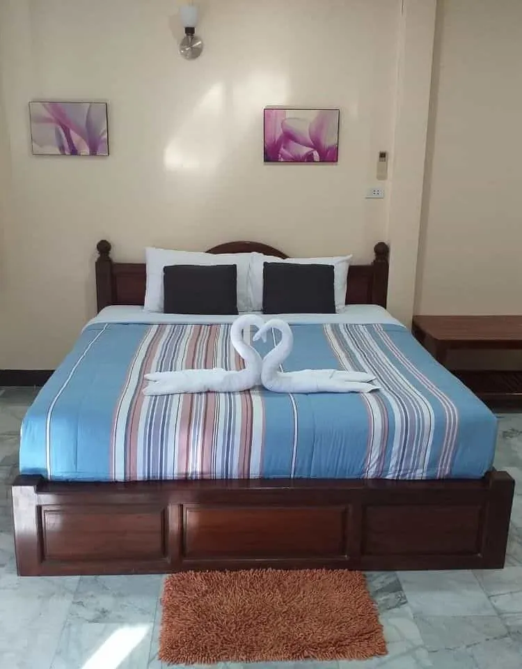 ห้องเตียงใหญ่(6ฟุต)