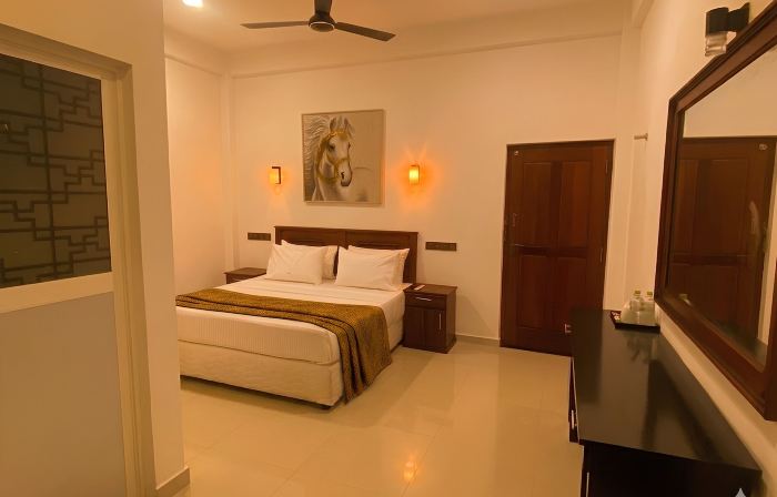 H M C Leisure Villa Devinuwara
