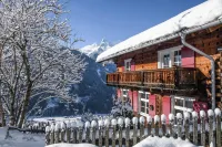 Chalet "Altes Schulhaus"