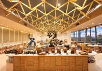 Illira Hotel Banyuwangi - servizio colazione