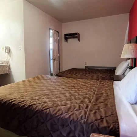 Sunset Lodge Elgin Near U.S. 290 By Hotel O