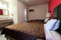 日落旅館埃爾金靠近美國290，由Hotel O運營 - 2星級