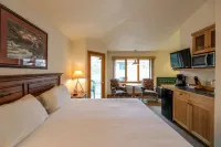 Meadow Lake Resort & Condos