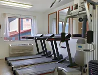 Tricove Inn & Suites