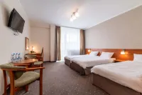 Vestina Wellness & Spa Hotel - parking