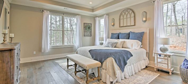 Lake Keowee Home with Balcony and Boat Dock! Отели в г. Окони Каунти