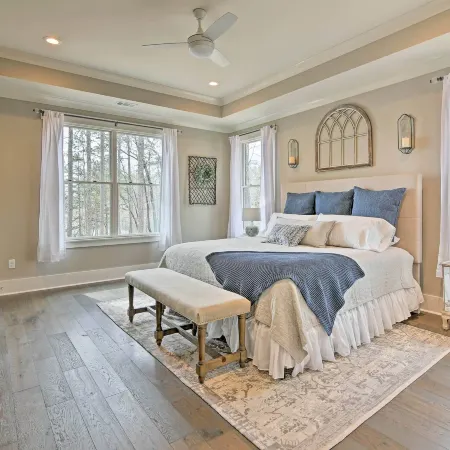 Lake Keowee Home with Balcony and Boat Dock!