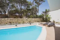 Villa Marni - Pools