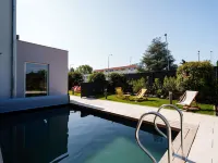 Ibis Budget Strasbourg Sud Illkirch Geispolsheim - ที่มีสระว่ายน้ำ