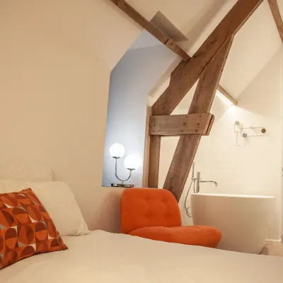 Castle B&B Castanea Hotels near Executive Club Private Golf