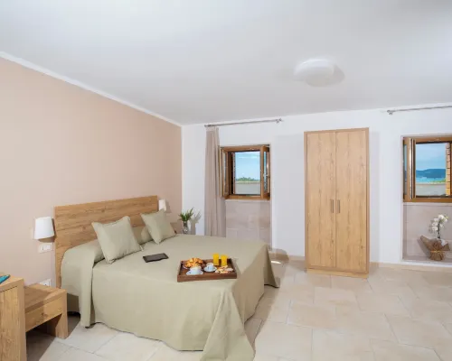 Hotel Punta San Francesco Hôtels à : Vieste