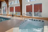 Stargazer Inn and Suites - spa