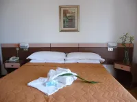 Hotel Suprem Sul Mare - شرفة